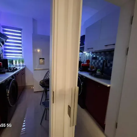 La Dolce Casa & Center I Balcony I Netflix Апартаменты