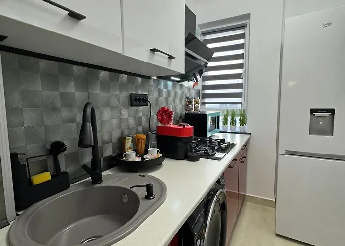 La Dolce Casa & Center I Balcony I Netflix Apartman