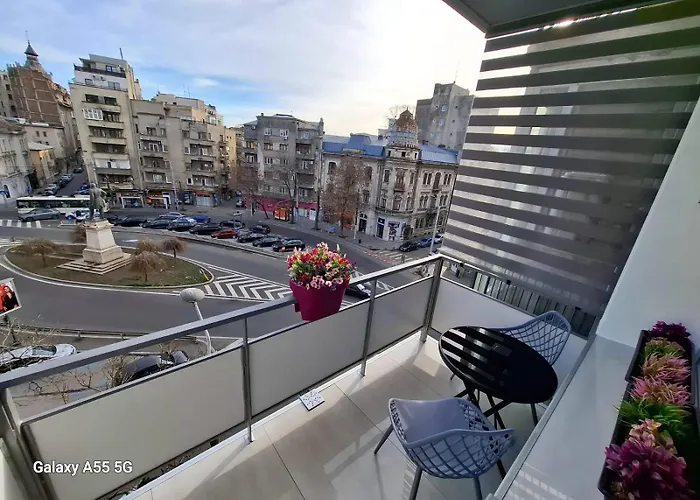 La Dolce Casa & Center I Balcony I Netflix Bukarest