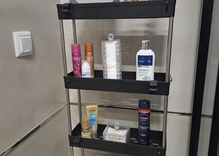 La Dolce Casa & Center I Balcony I Netflix Apartment