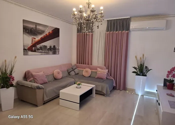 La Dolce Casa & Center I Balcony I Netflix Apartman Bukarest