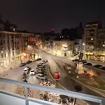 La Dolce Casa & Center I Balcony I Netflix Апартаменти Бухарест